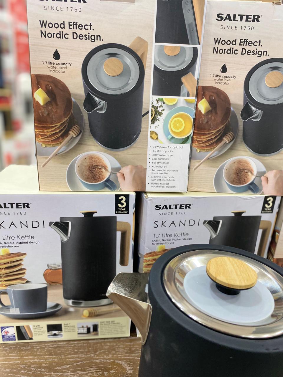 Salter Kettle – Fast Boiling, Stylish Design, and Maximum Convenience